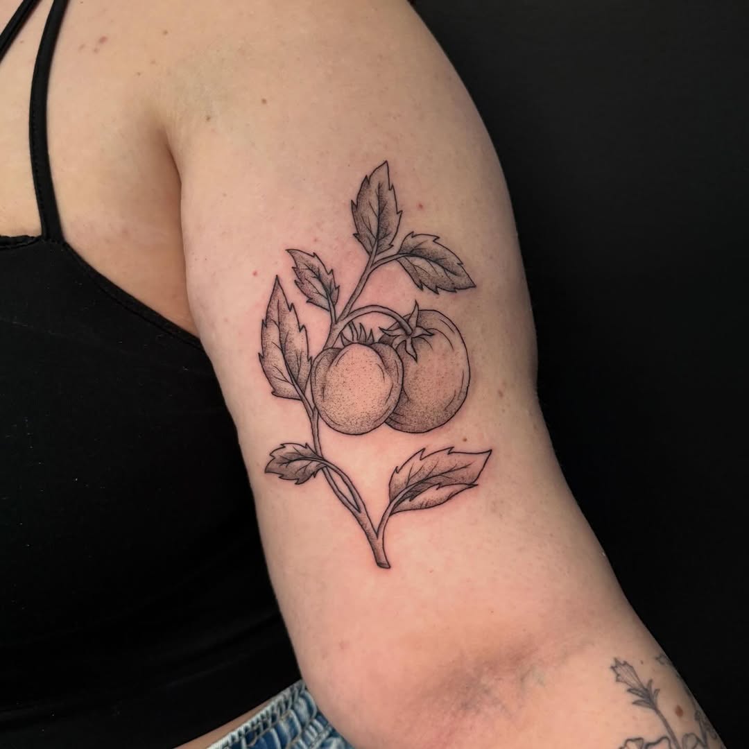 Tattoo by @felicitytattoos — dotwork
