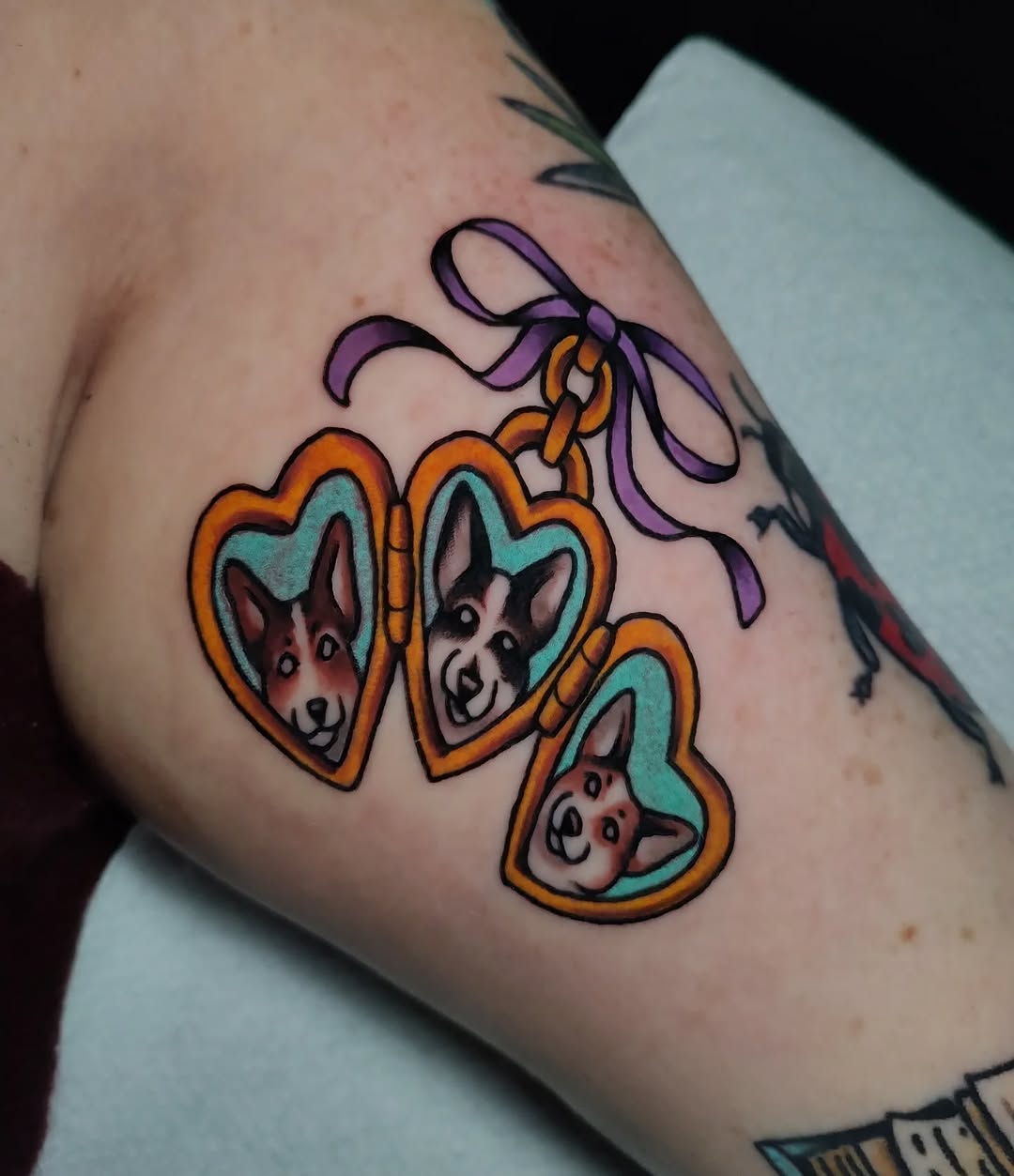 Tattoo by @hopelesstattoos β neo_traditional
