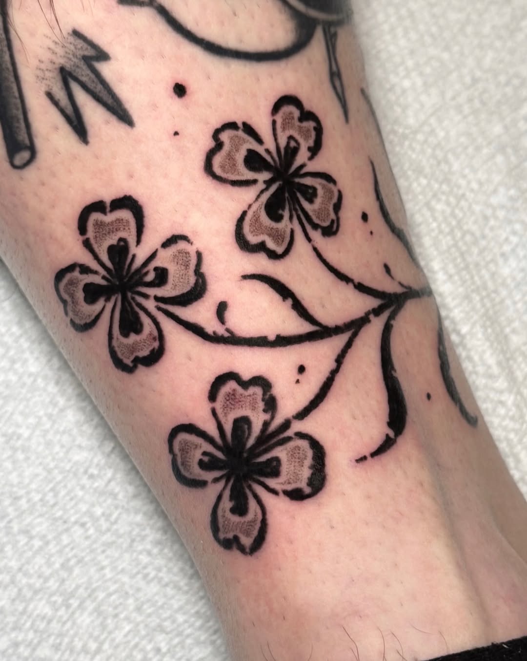 Tattoo by @eazy.ink_ β american_traditional, illustrative