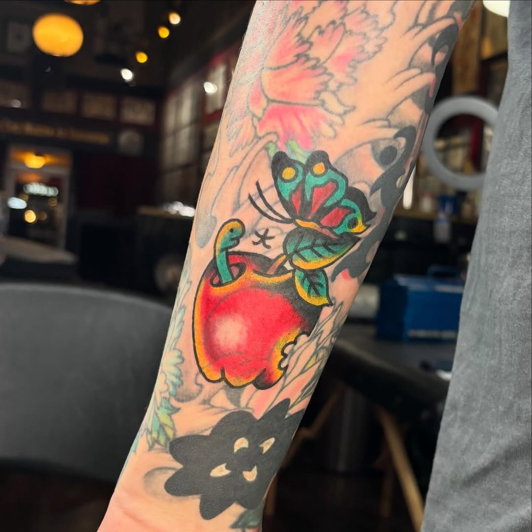 Tattoo by @stepdantattoo — american_traditional