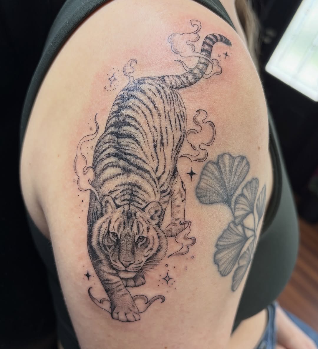 Tattoo by @kellidonegantattoos — illustrative, black_and_grey