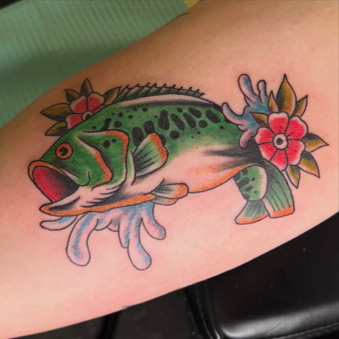 Tattoo by @lostshawntatz — american_traditional