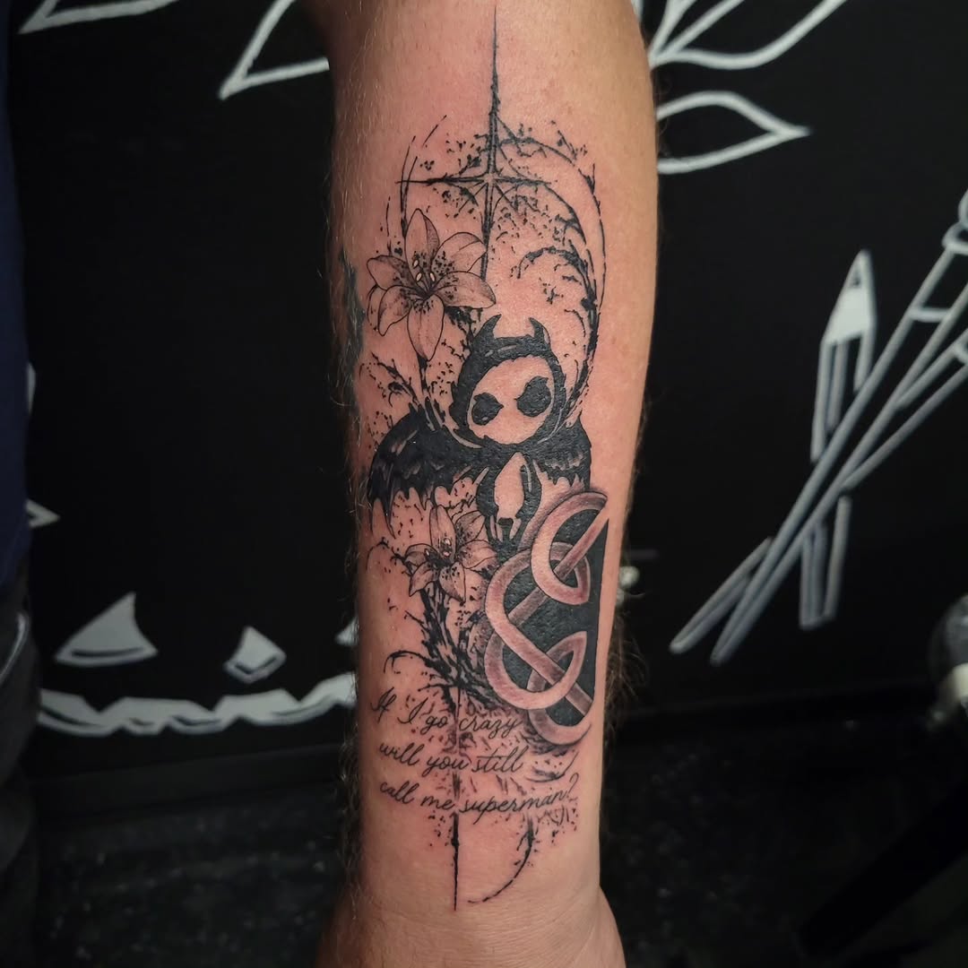Tattoo by @marinas.tattoos — blackwork