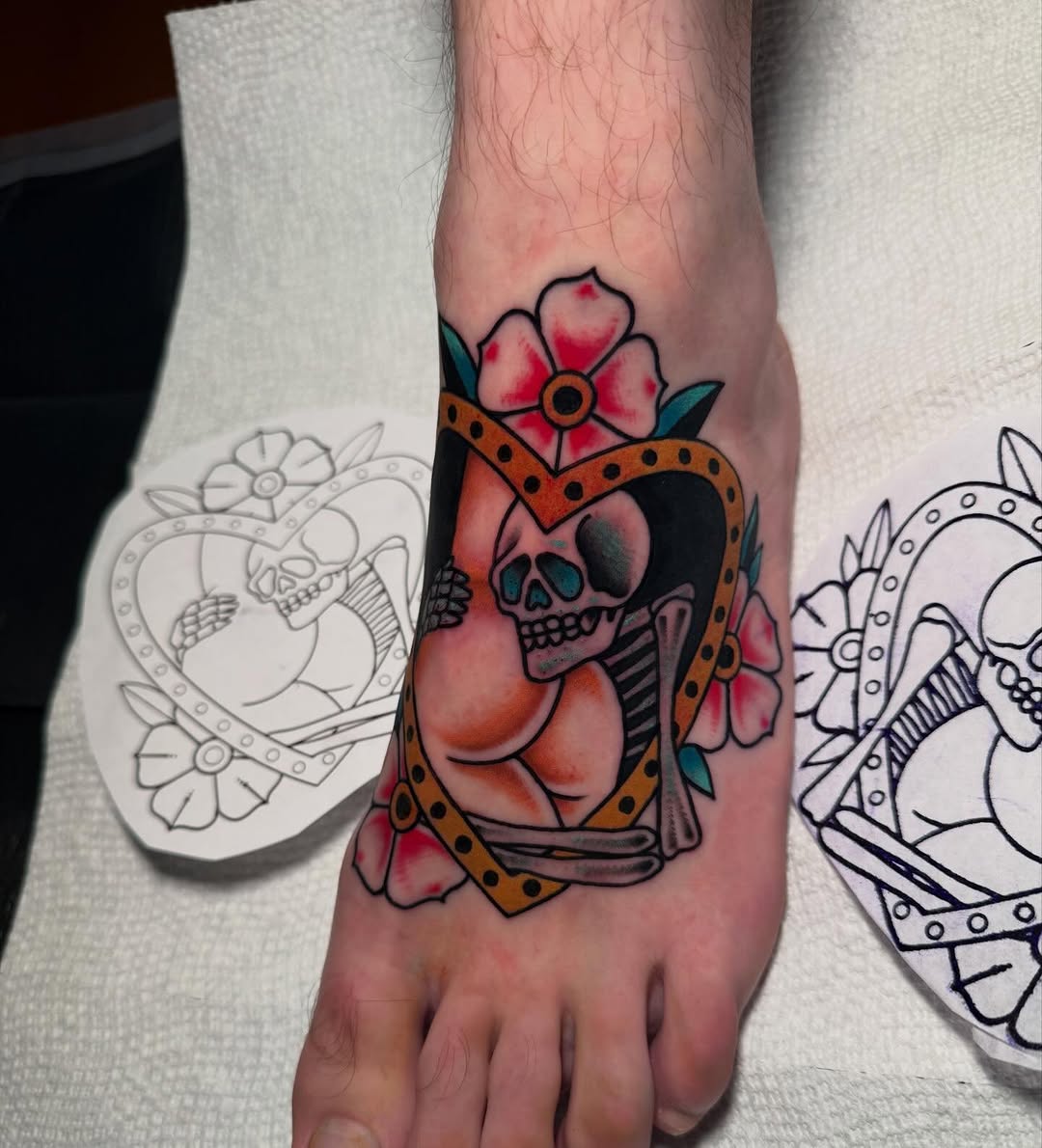 Tattoo by @howler.tattoos โ american_traditional
