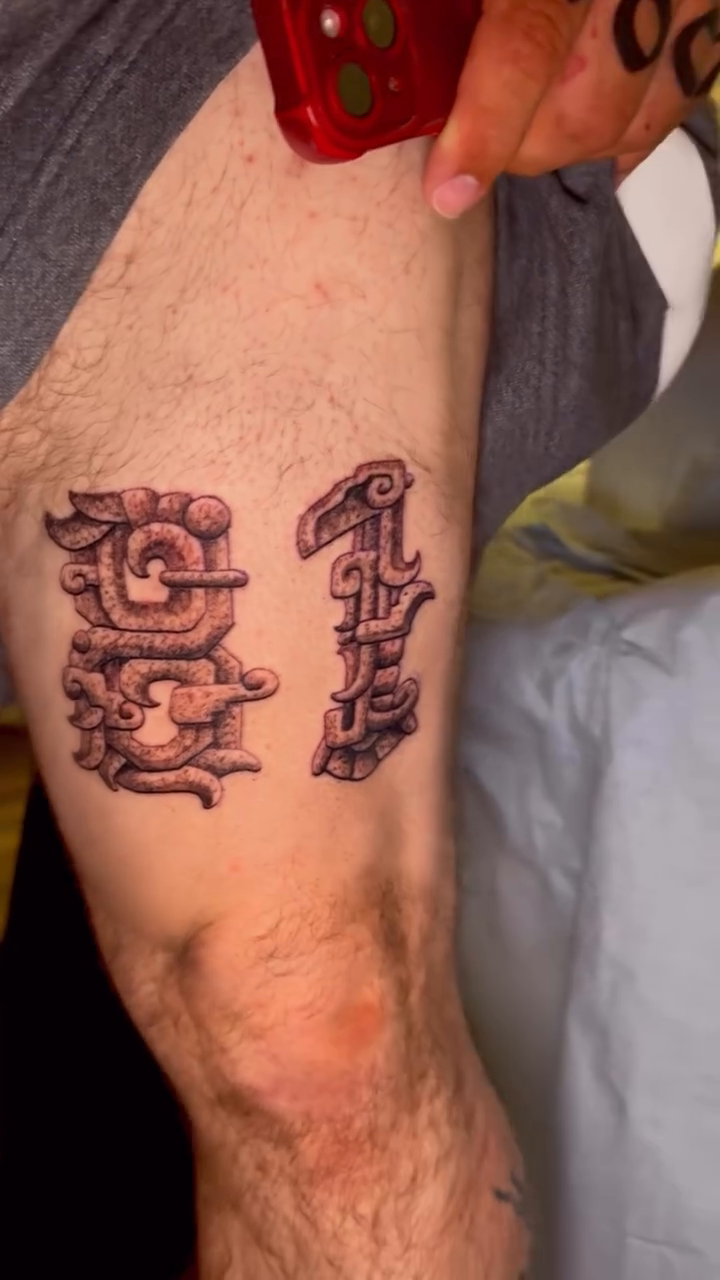 Tattoo by @tattoosby.ruben — blackwork