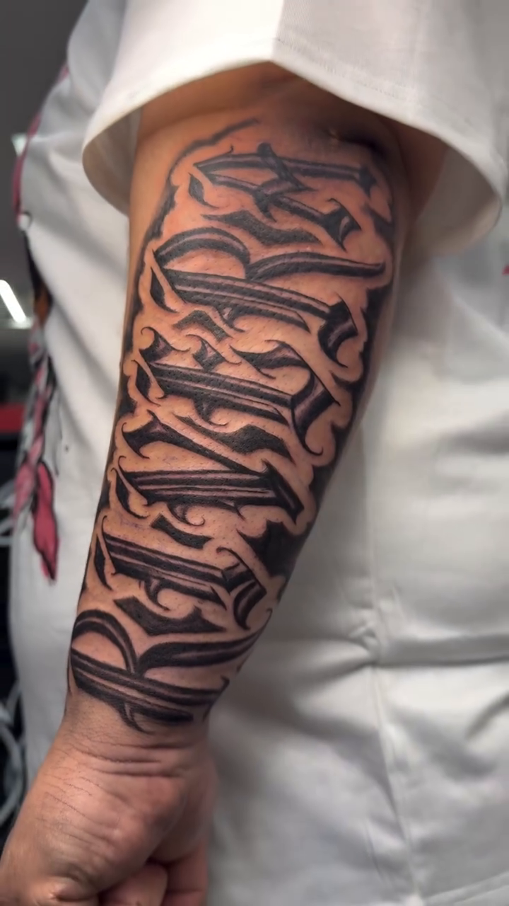 Tattoo by @beto.tattooo — lettering_script, blackwork