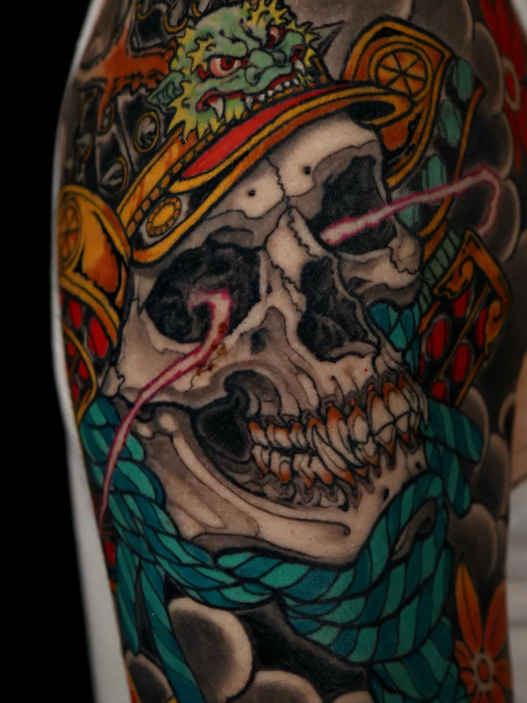 Tattoo by @jacoabarca โ japanese_irezumi, black_and_grey