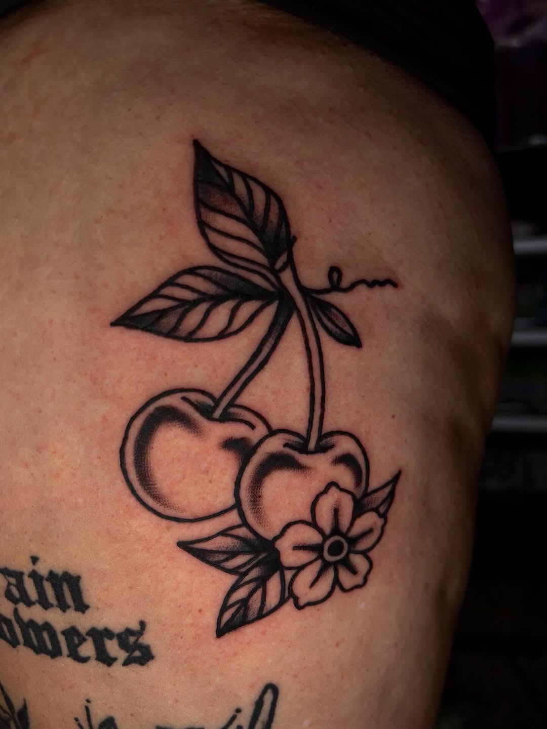 Tattoo by @babypunktattoos β american_traditional, illustrative