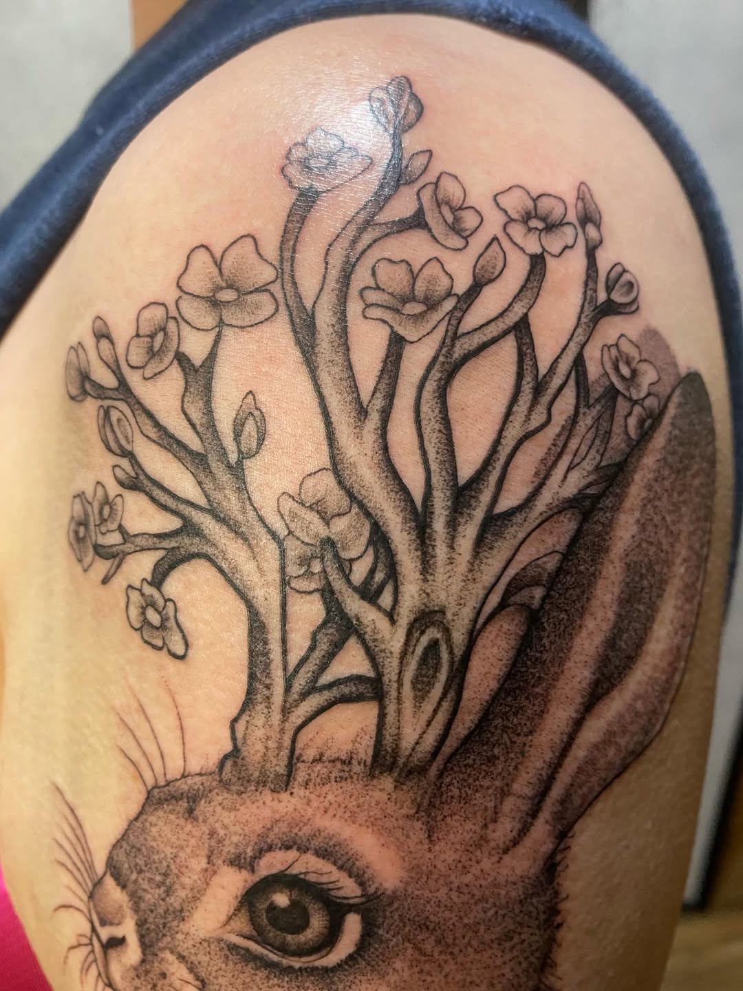 Tattoo by @tatsbyalexandra — realism, dotwork