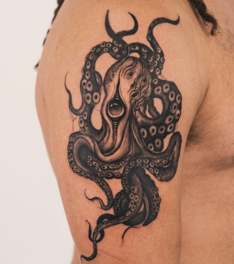 Tattoo by @tattoos_jara — black_and_grey, realism