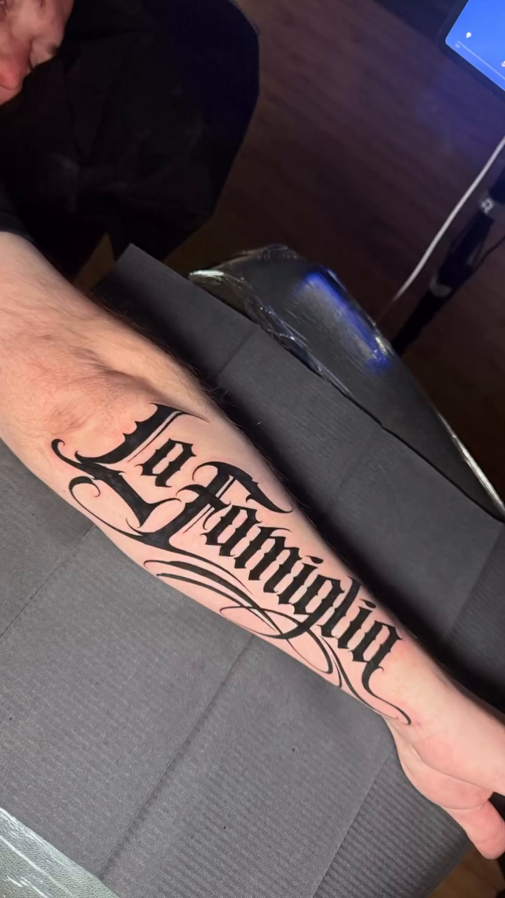 Tattoo by @gees_arte β lettering_script
