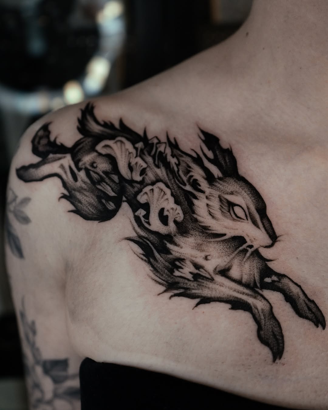 Tattoo by @bru.blackink — black_and_grey, dotwork