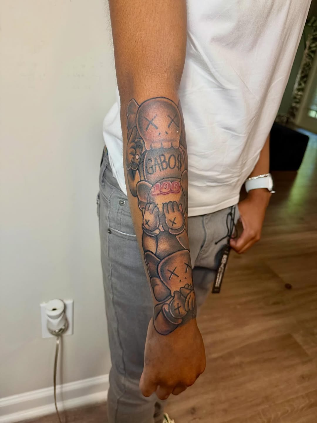 Tattoo by @nylainkedyou — black_and_grey, new_school