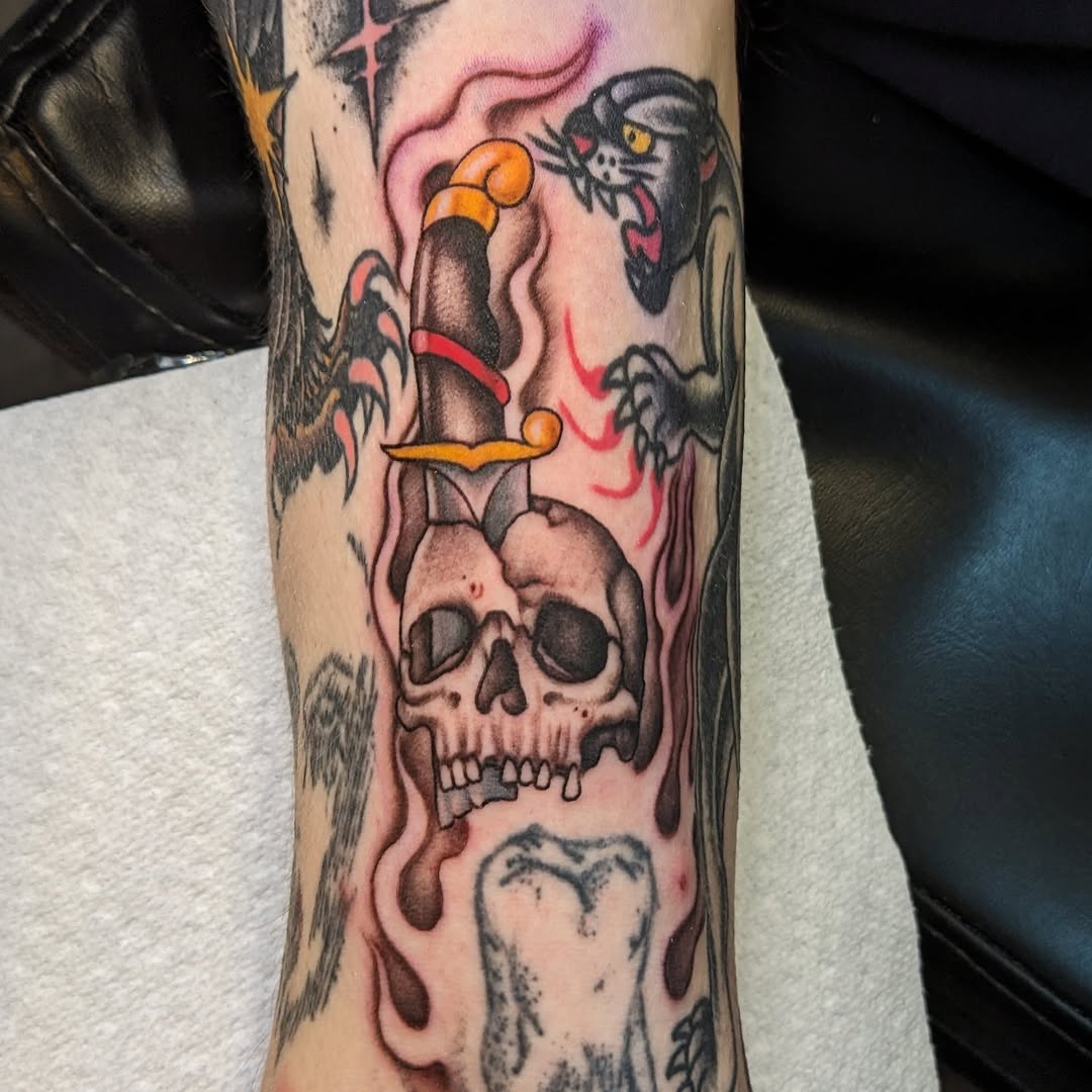 Tattoo by @tattoosbymattsimmonds — american_traditional