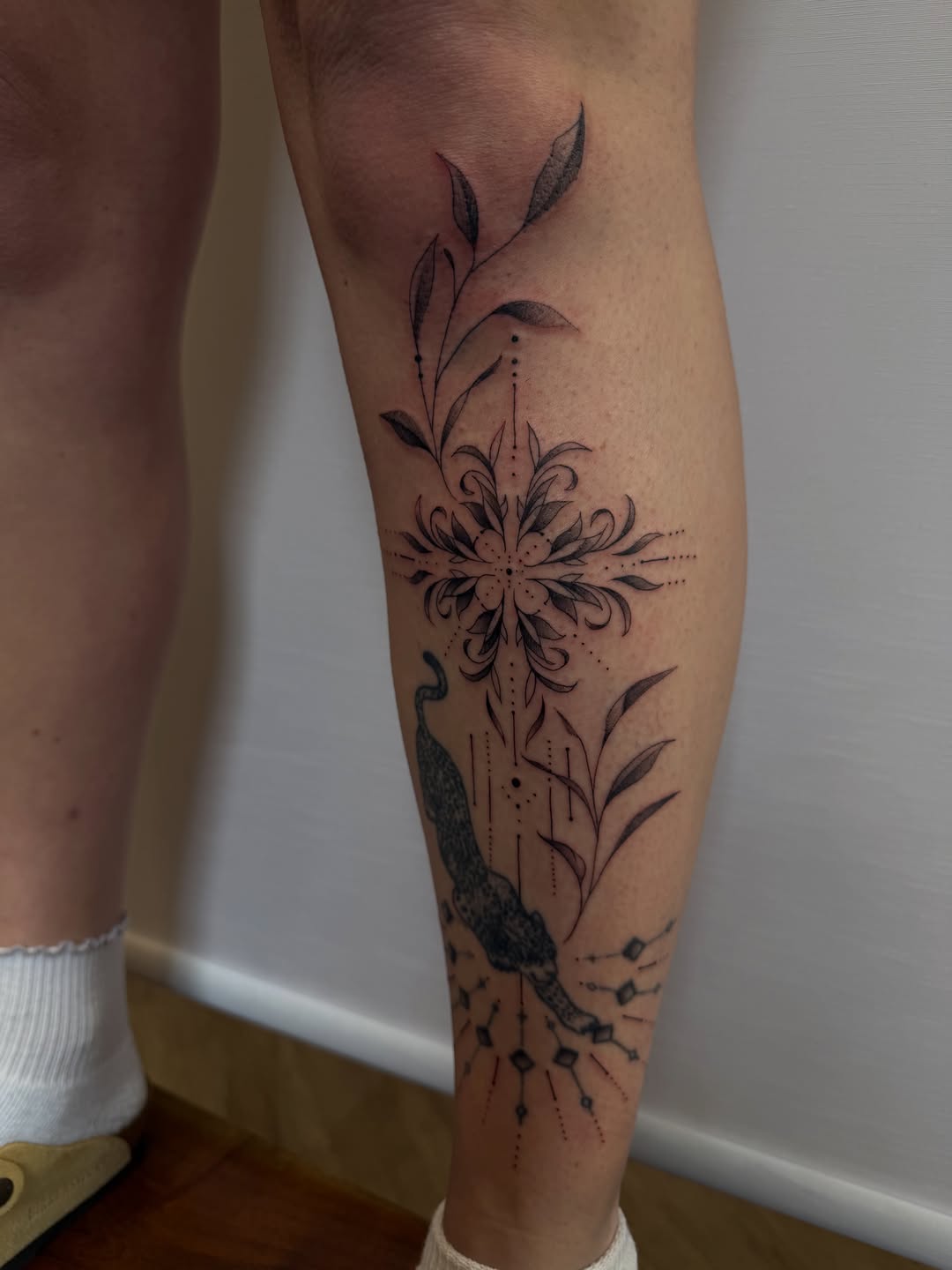 Tattoo by @ashlyntheartist — fine_line, illustrative
