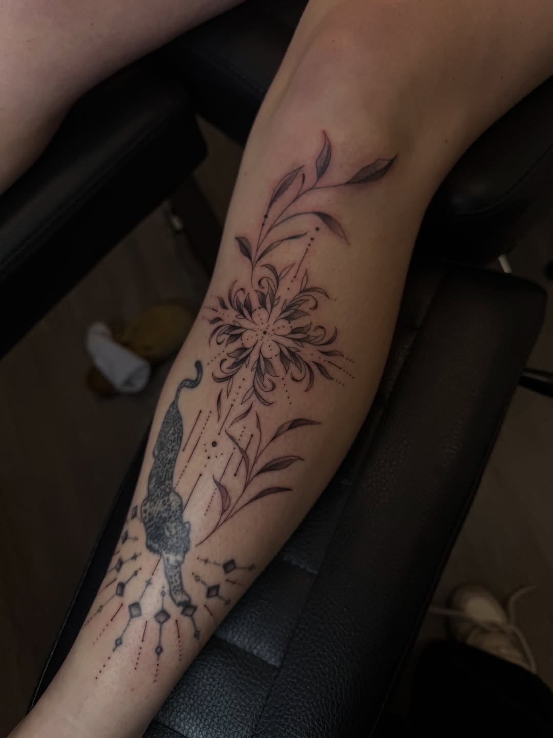 Tattoo by @ashlyntheartist — fine_line, illustrative