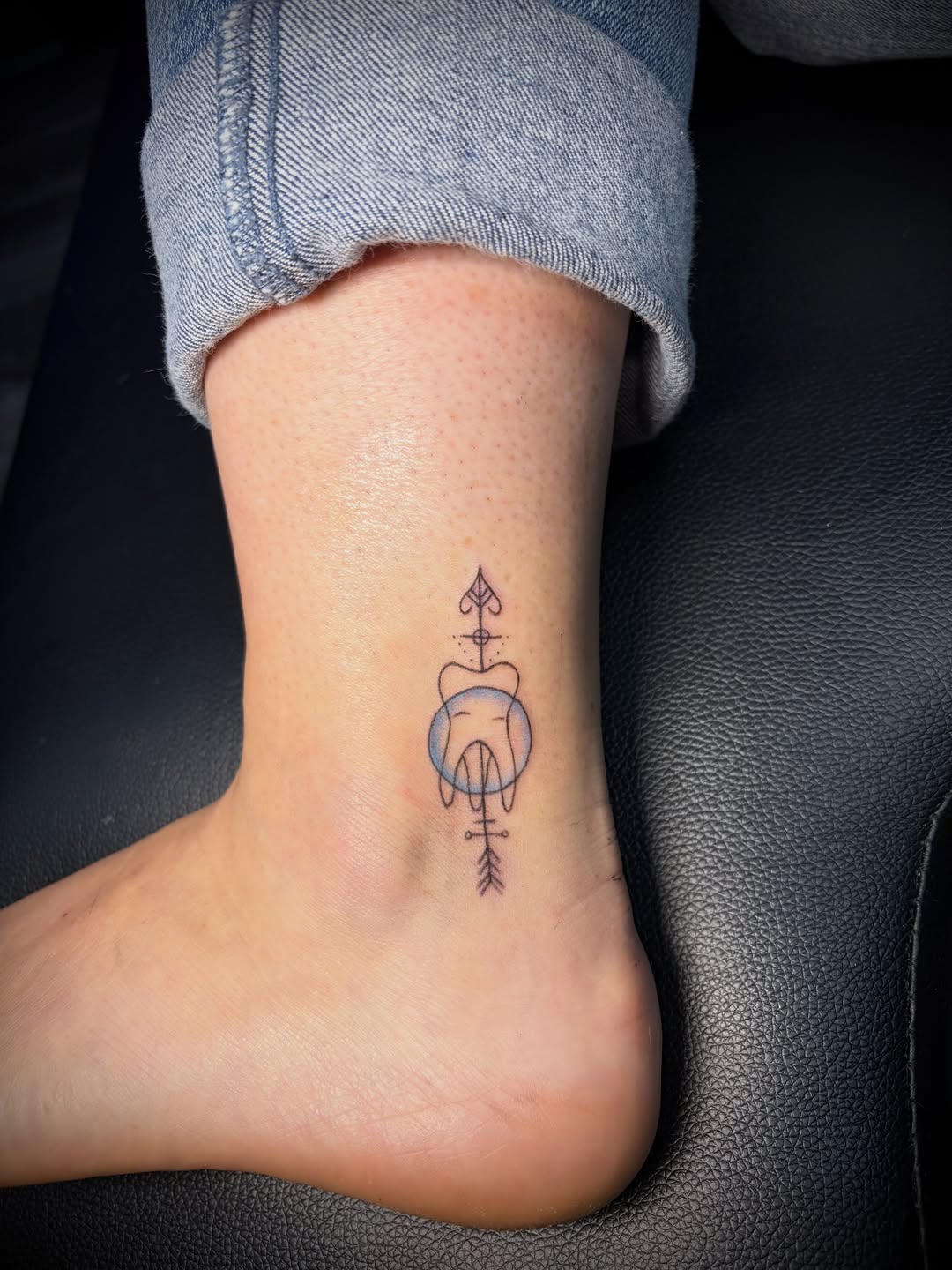 Tattoo by @inkedby.kiersten β fine_line