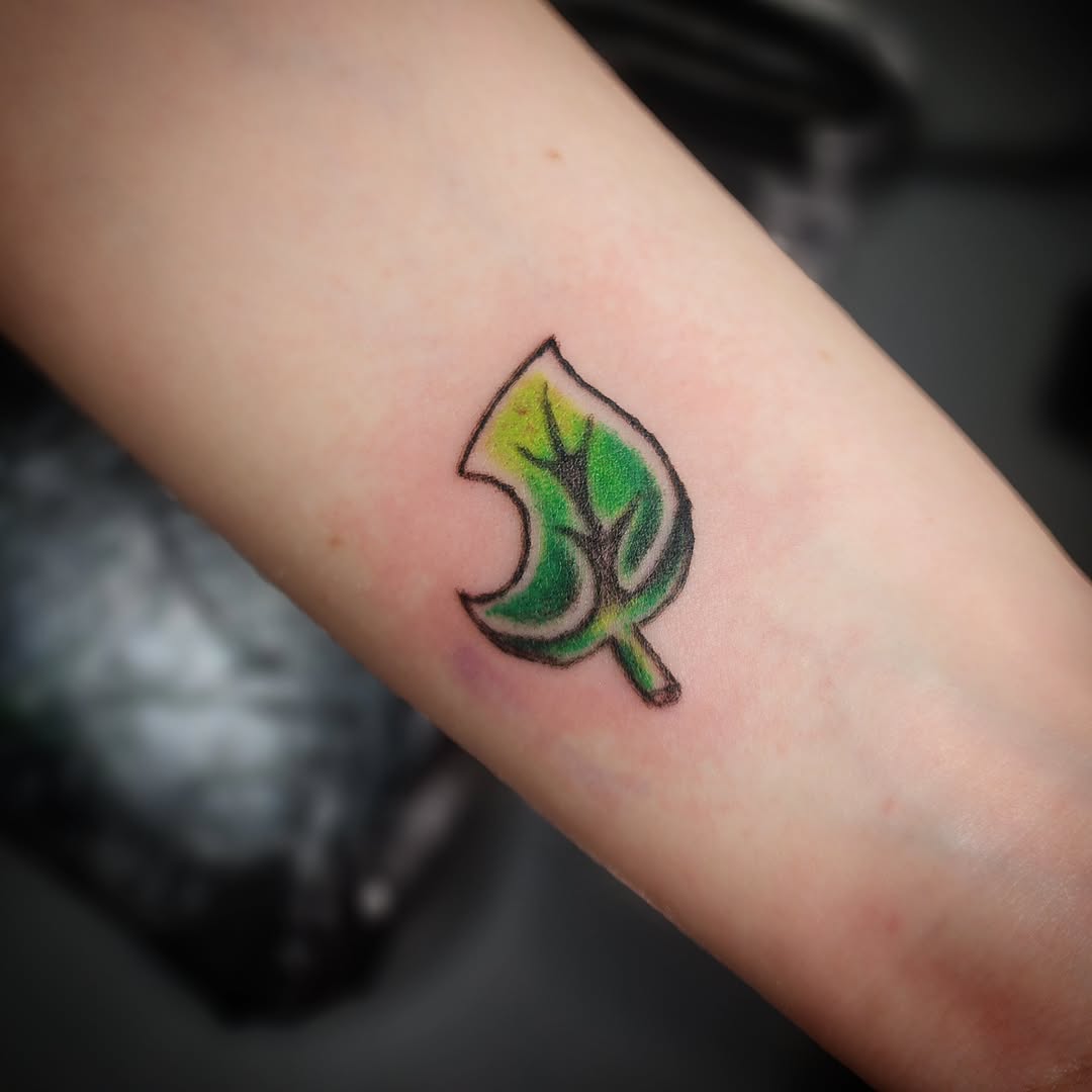 Tattoo by @anntoniettasart — new_school
