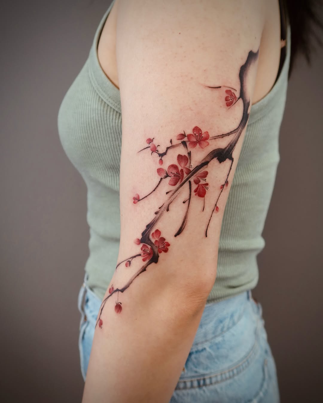 Tattoo by @minaa.ink — illustrative, fine_line