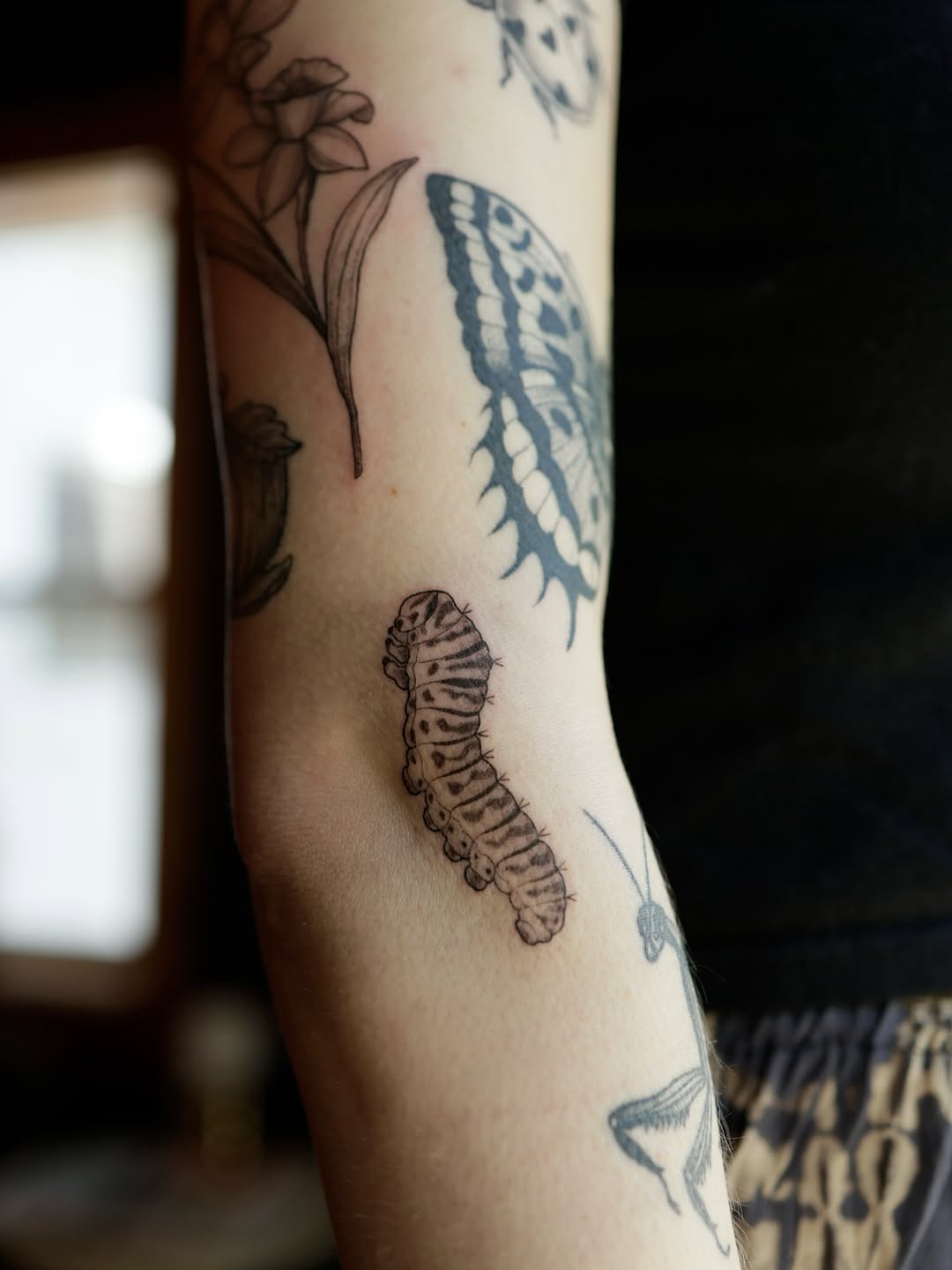 Tattoo by @averistattoo — black_and_grey