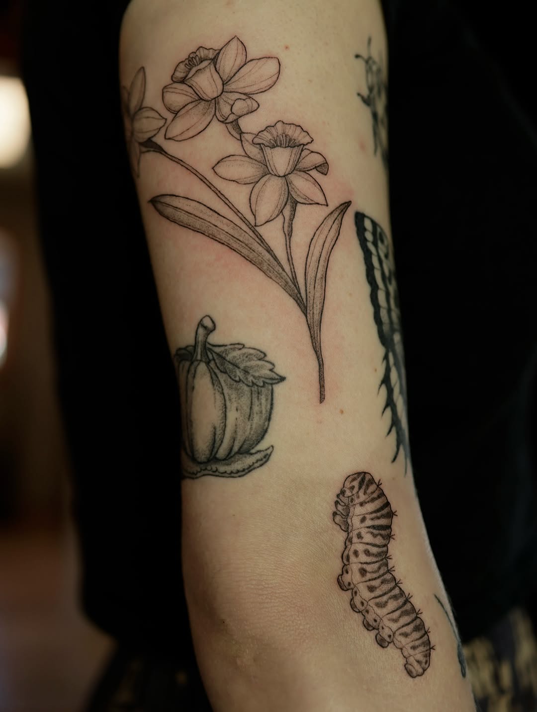 Tattoo by @averistattoo — black_and_grey