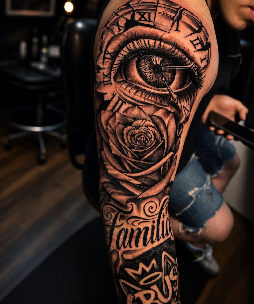 Tattoo by @dayse_ink — black_and_grey, realism