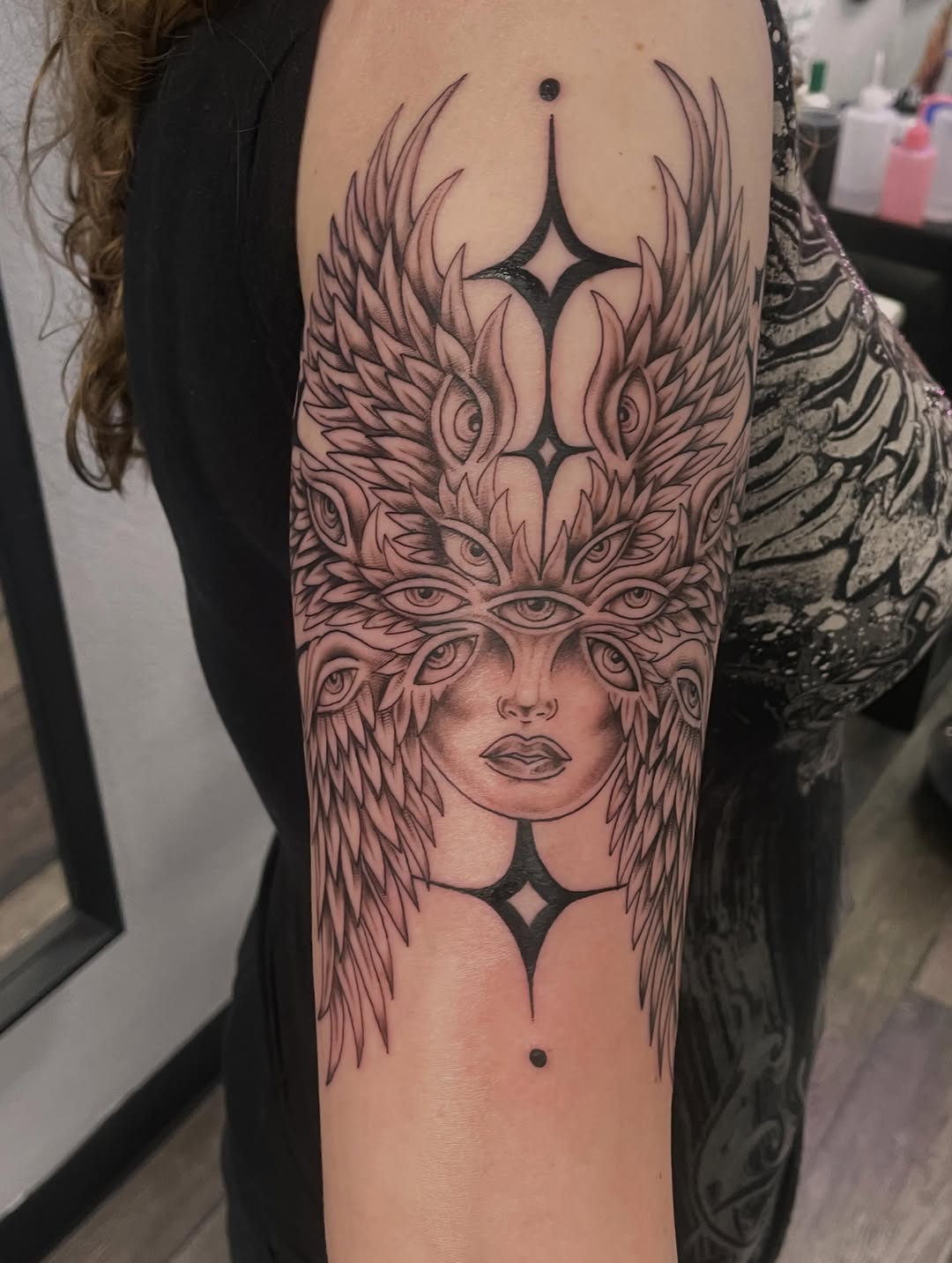 Tattoo by @tattoomebella — black_and_grey, illustrative