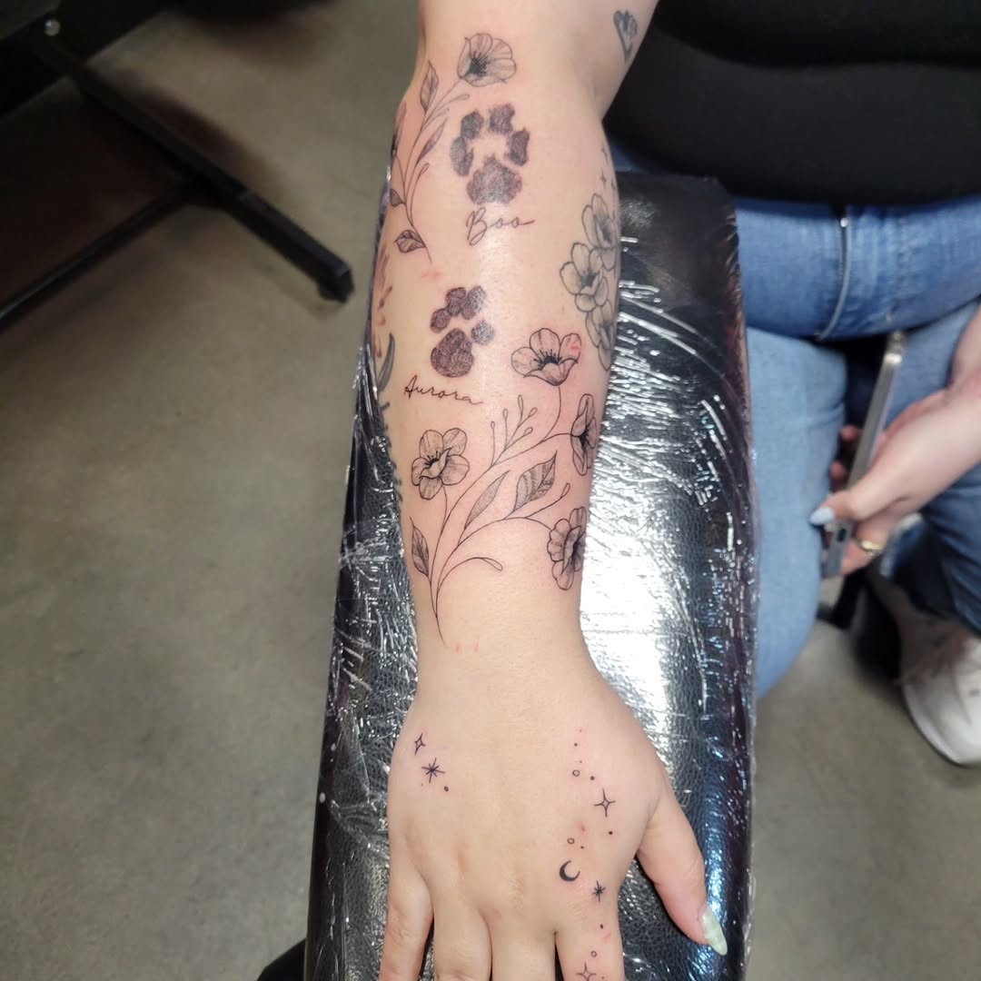 Tattoo by @nightmaristic — fine_line, illustrative