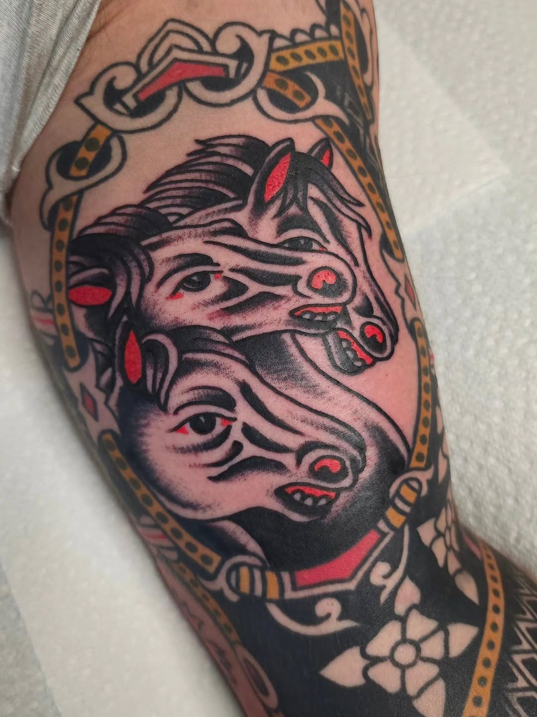 Tattoo by @angelhandstattoo โ american_traditional, neo_traditional