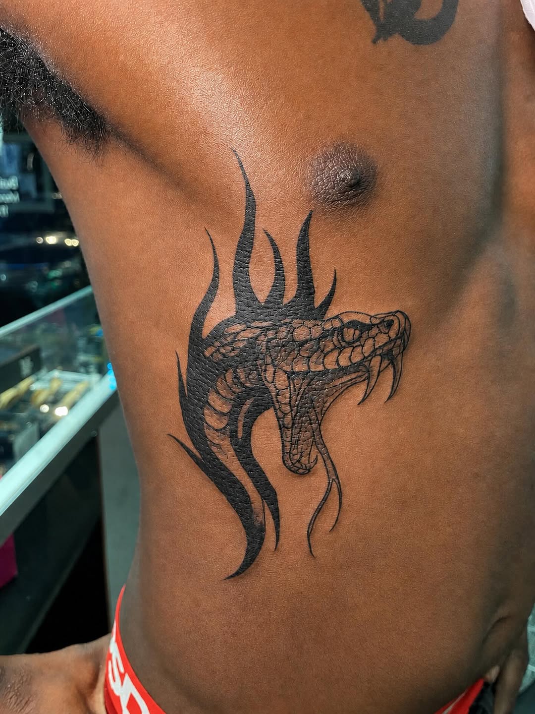 Tattoo by @tino_tattoo_ — blackwork