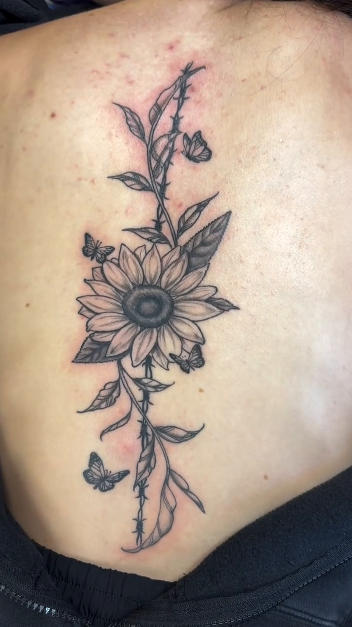 Tattoo by @maxxkellytattoos — fine_line, black_and_grey