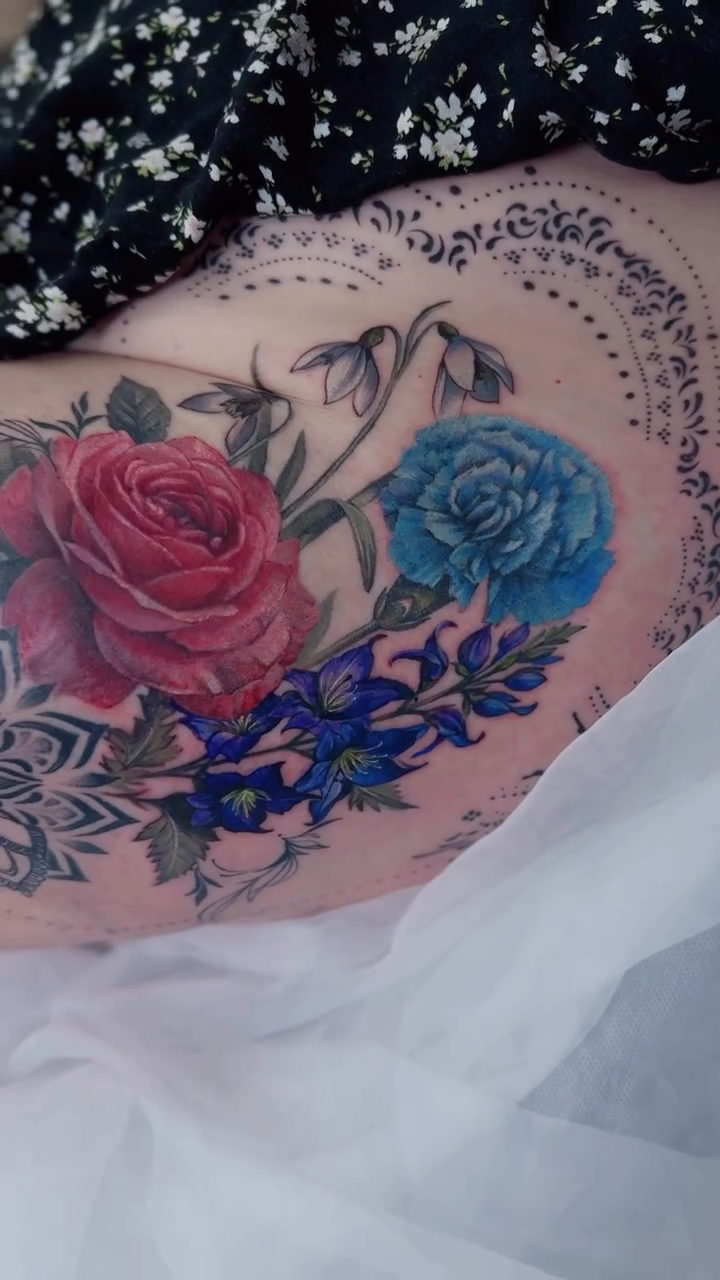 Tattoo by @nicole_inkart — fine_line, realism