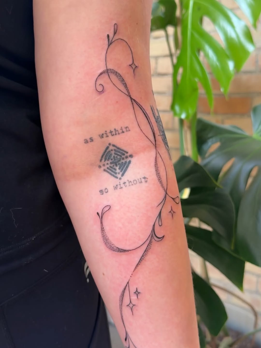 Tattoo by @rae.inkss — fine_line, illustrative