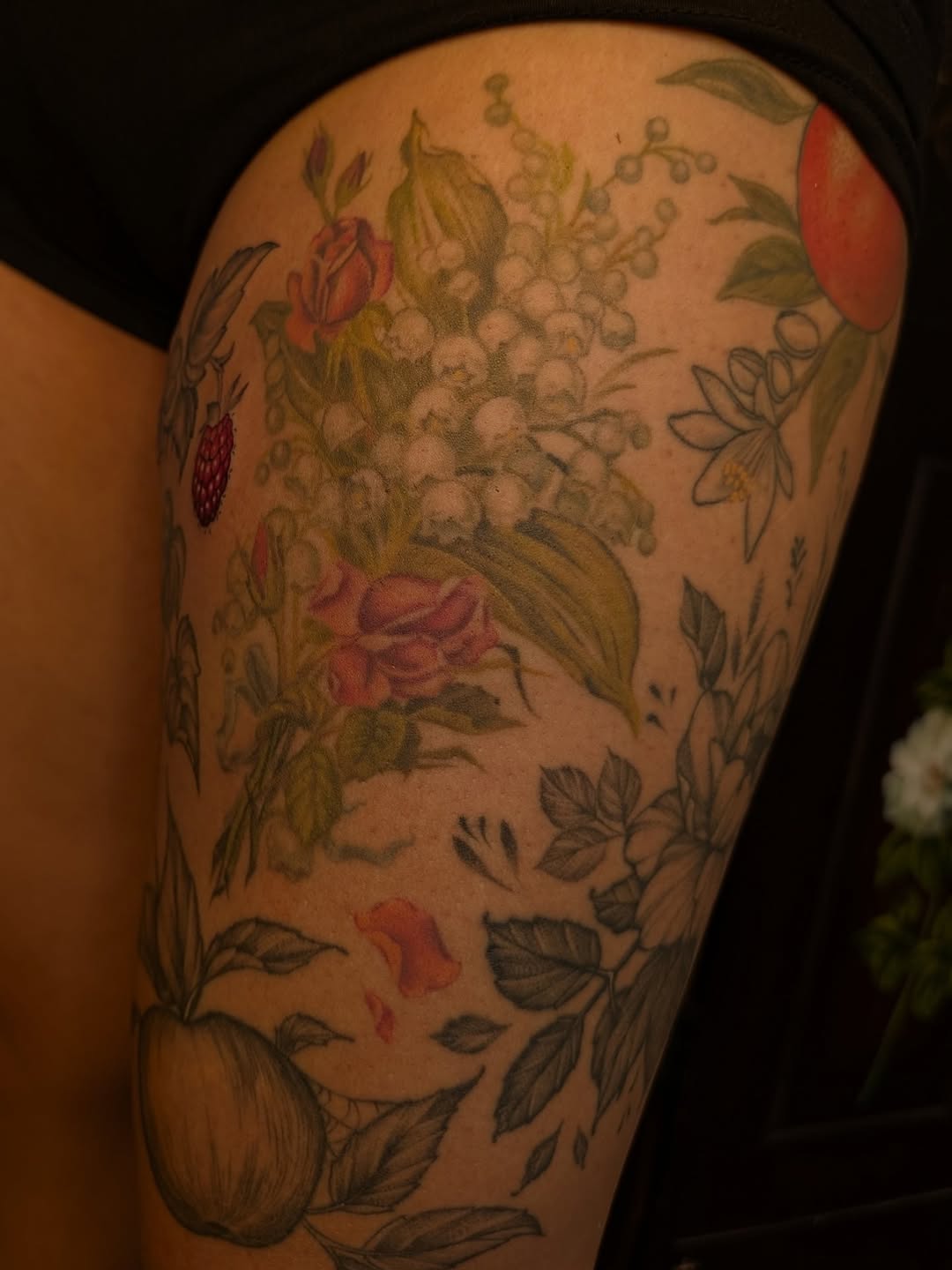 Tattoo by @sweetnothingsink — black_and_grey