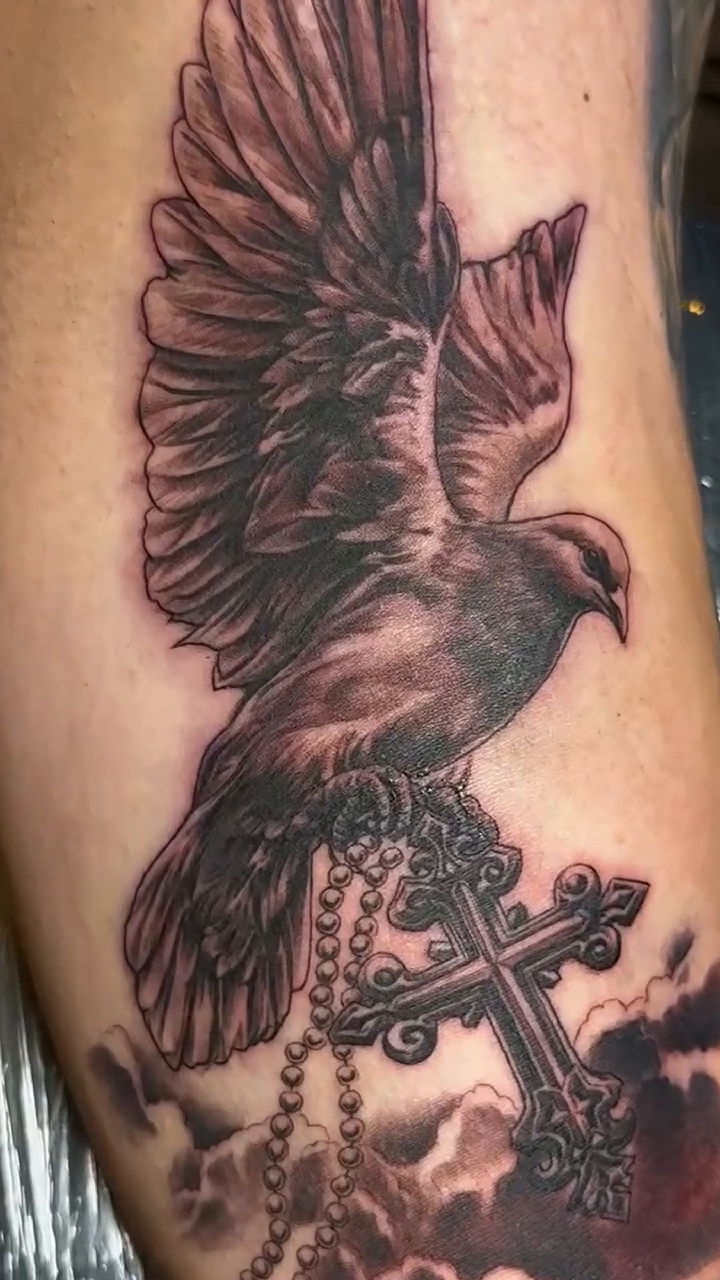 Tattoo by @therealraw_tattoos — black_and_grey, realism