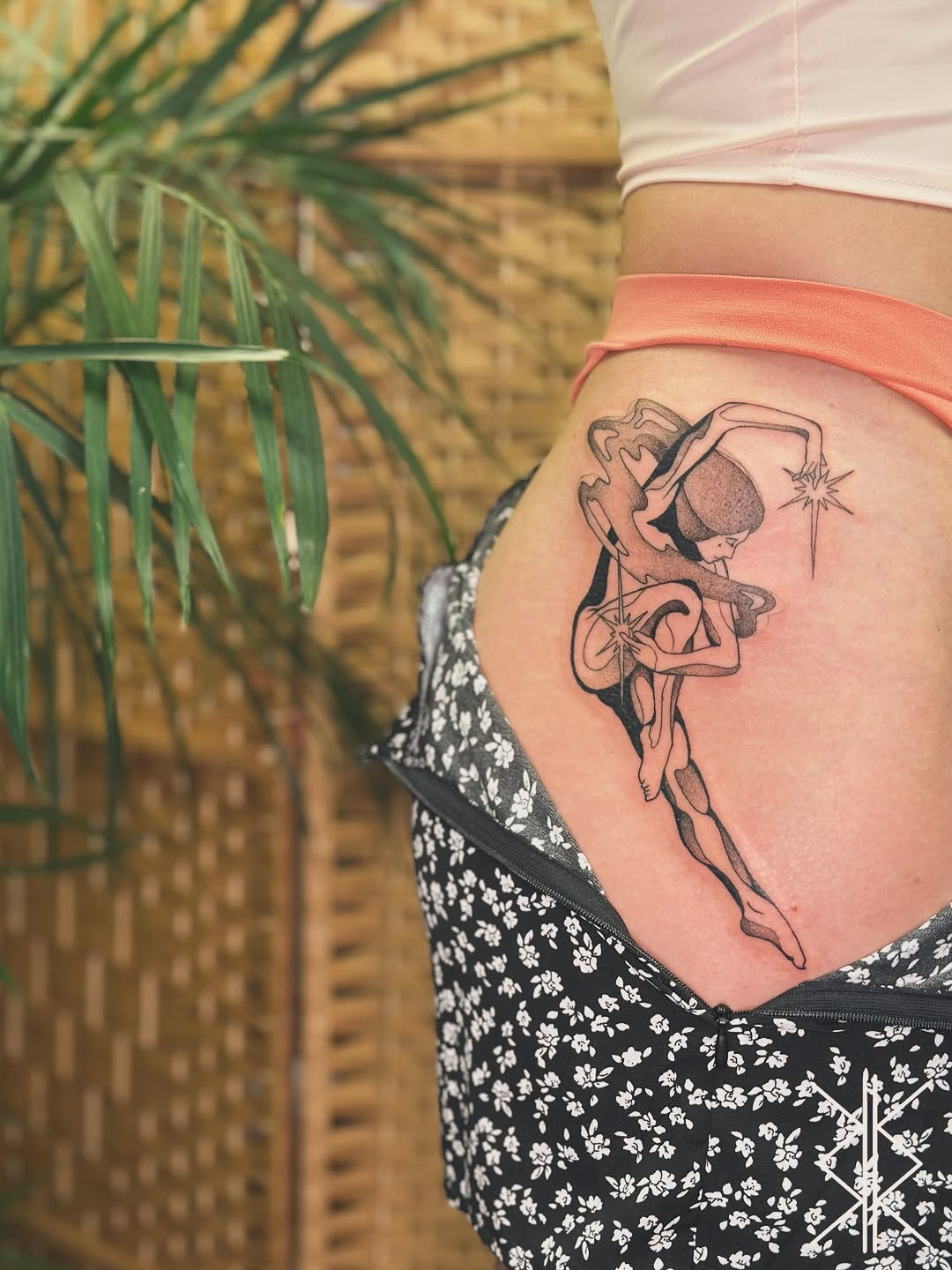 Tattoo by @wafflesworth — fine_line, illustrative