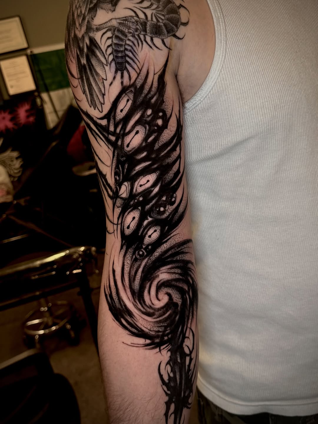 Tattoo by @desolate_tattoos — blackwork, illustrative