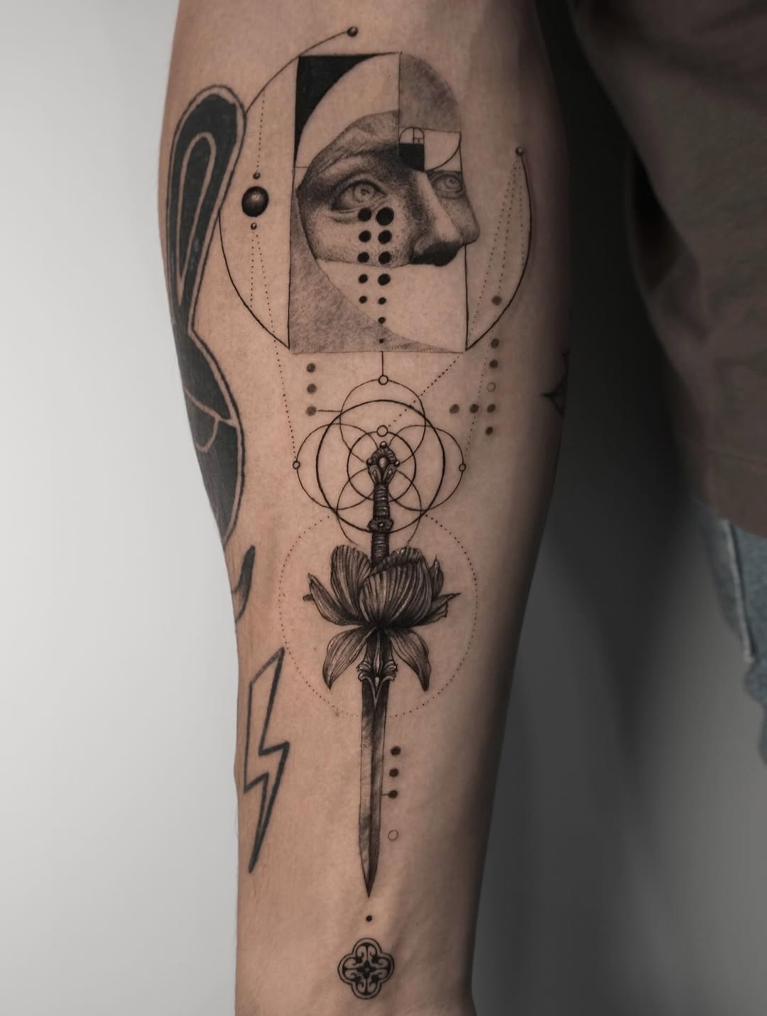 Tattoo by @lilithink โ realism, geometric