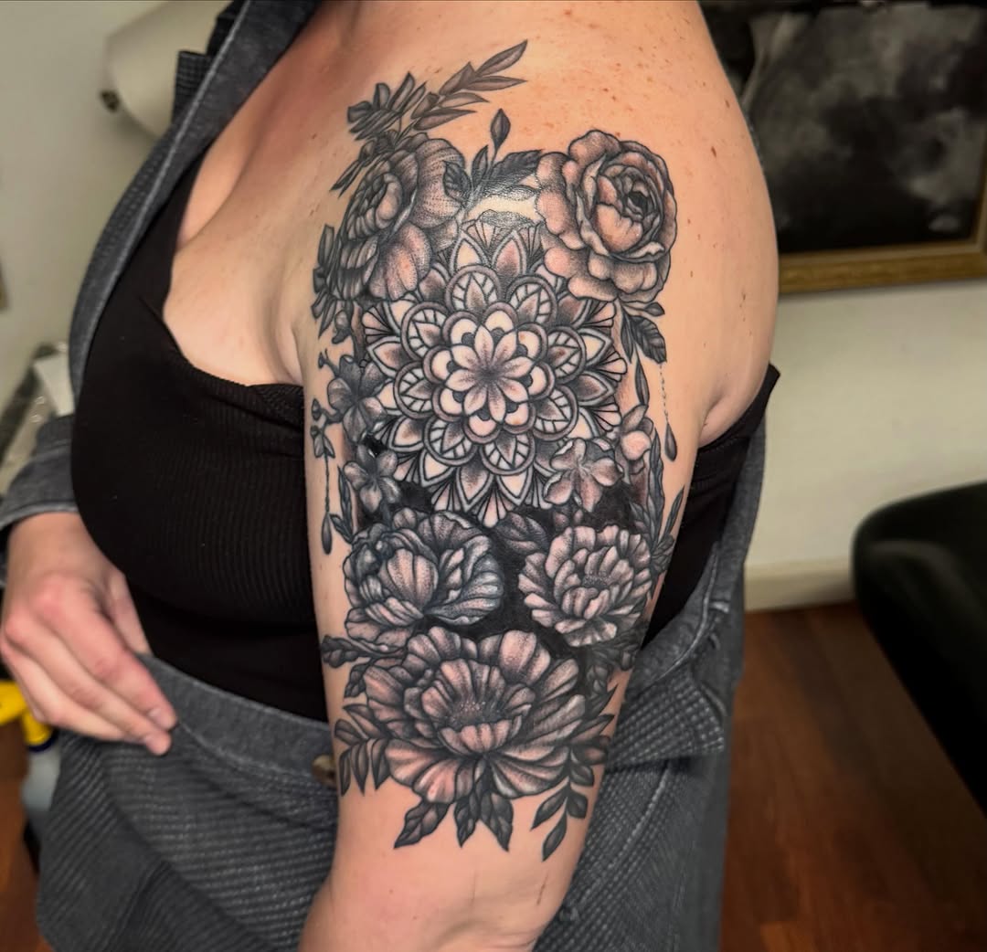 Tattoo by @starby5 — black_and_grey, ornamental