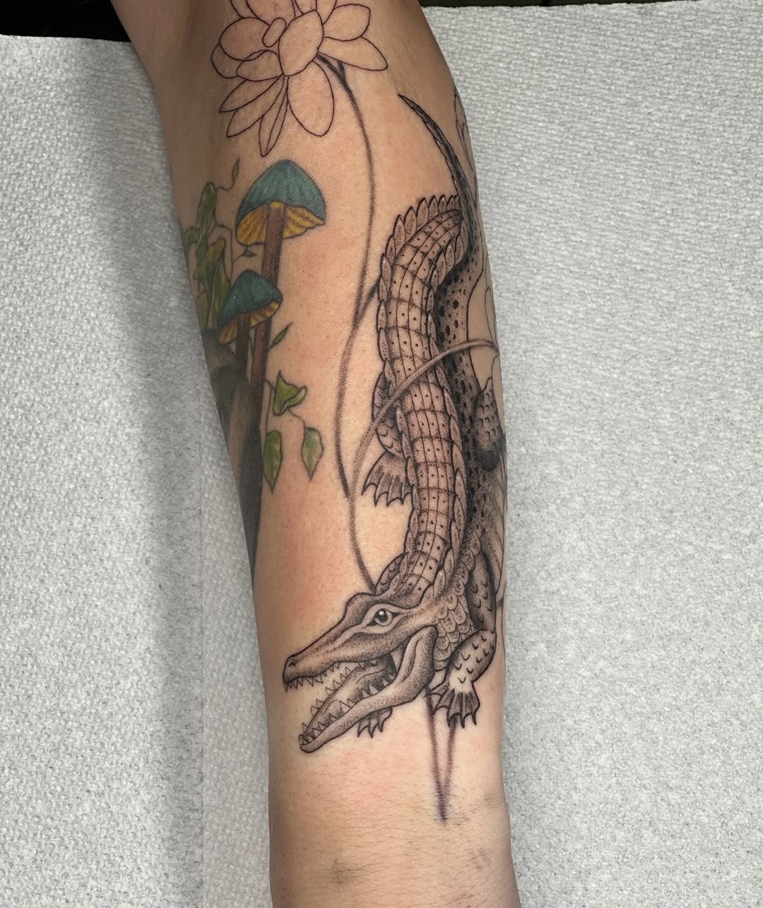 Tattoo by @nicolettemadlyne β black_and_grey, realism