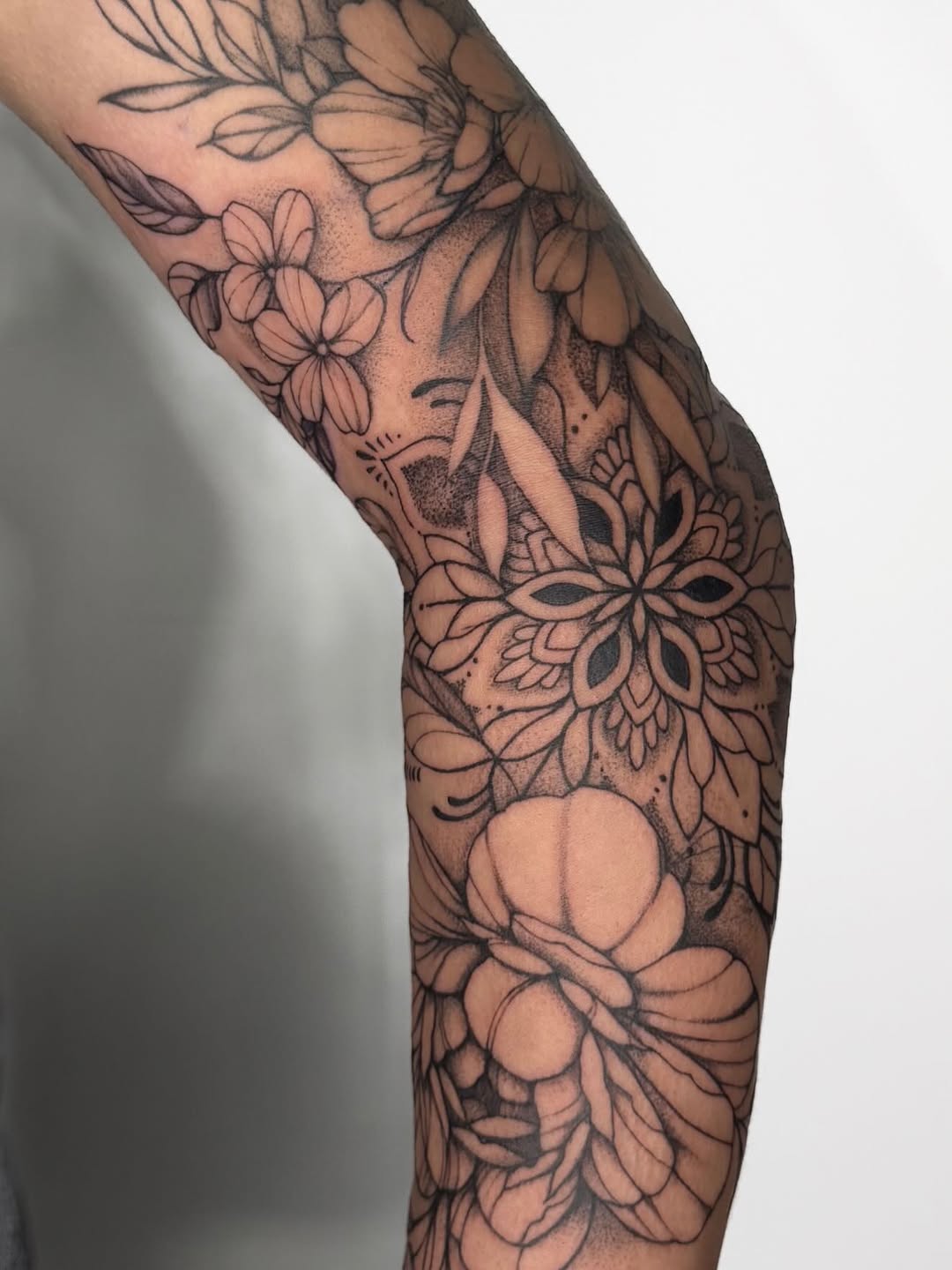 Tattoo by @rainingtattoos — dotwork, ornamental