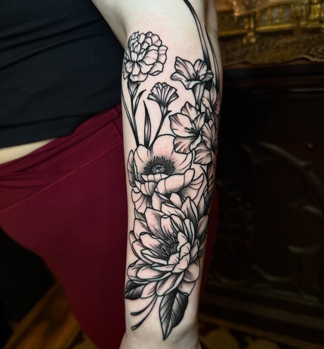 Tattoo by @emilylestrangetattoos — black_and_grey, realism