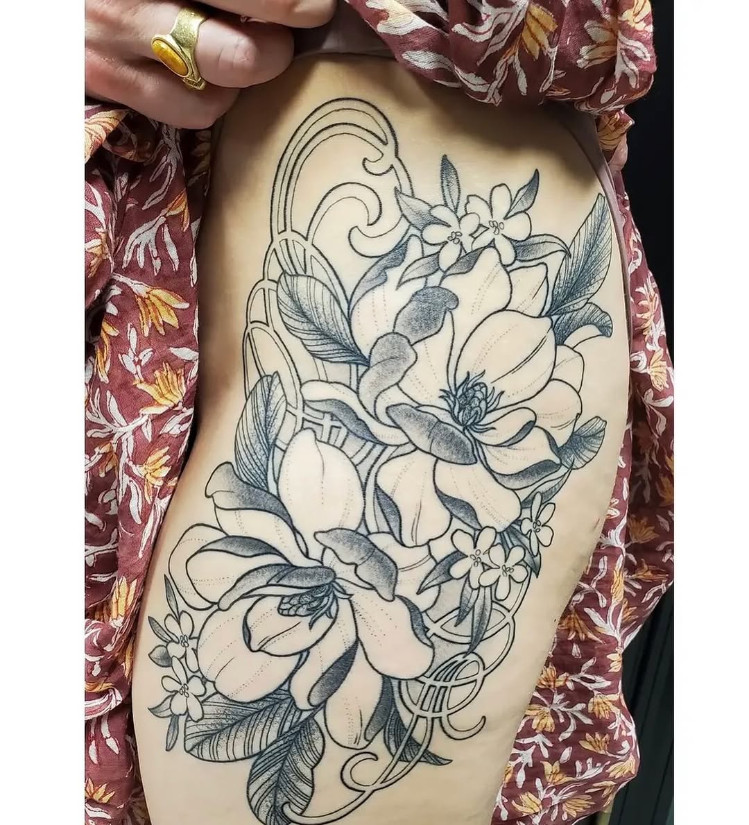 Tattoo by @katy_did_it โ fine_line, black_and_grey
