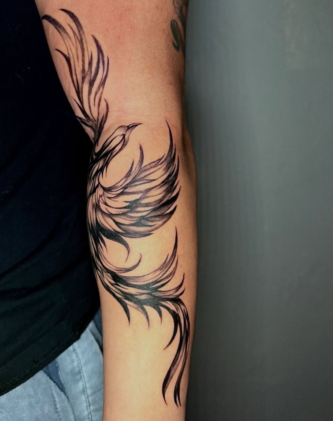 Tattoo by @mamagiatattoos โ black_and_grey