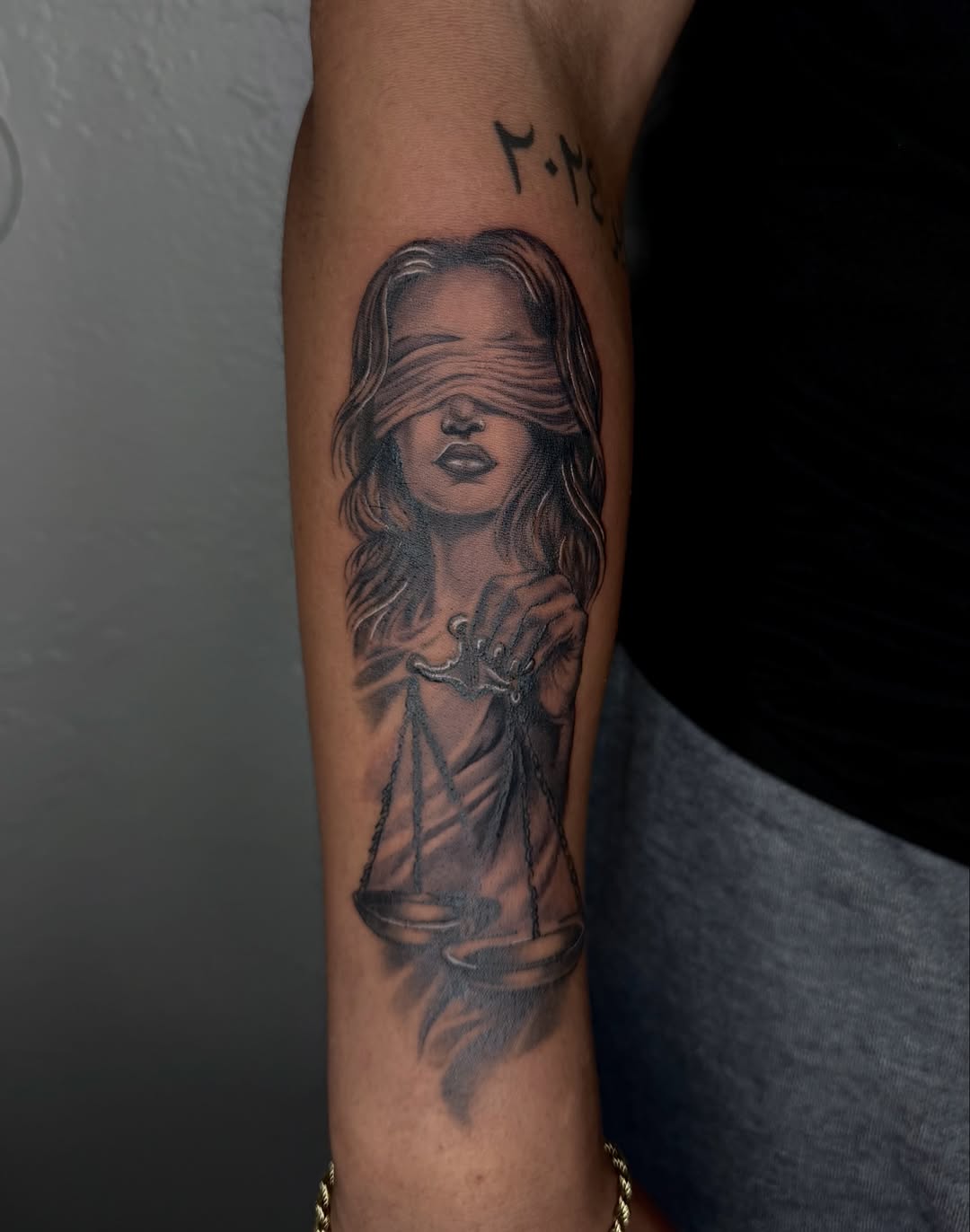 Tattoo by @mamagiatattoos โ black_and_grey, realism