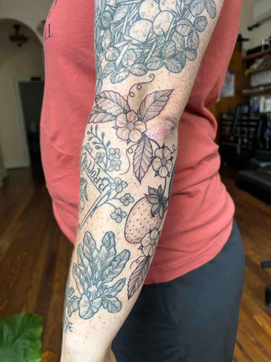 Tattoo by @em.has.ink — black_and_grey, illustrative