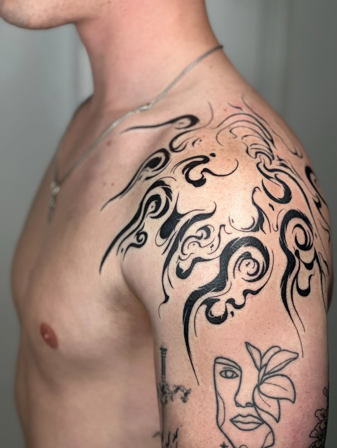 Tattoo by @nicolettemadlyne β tribal, blackwork