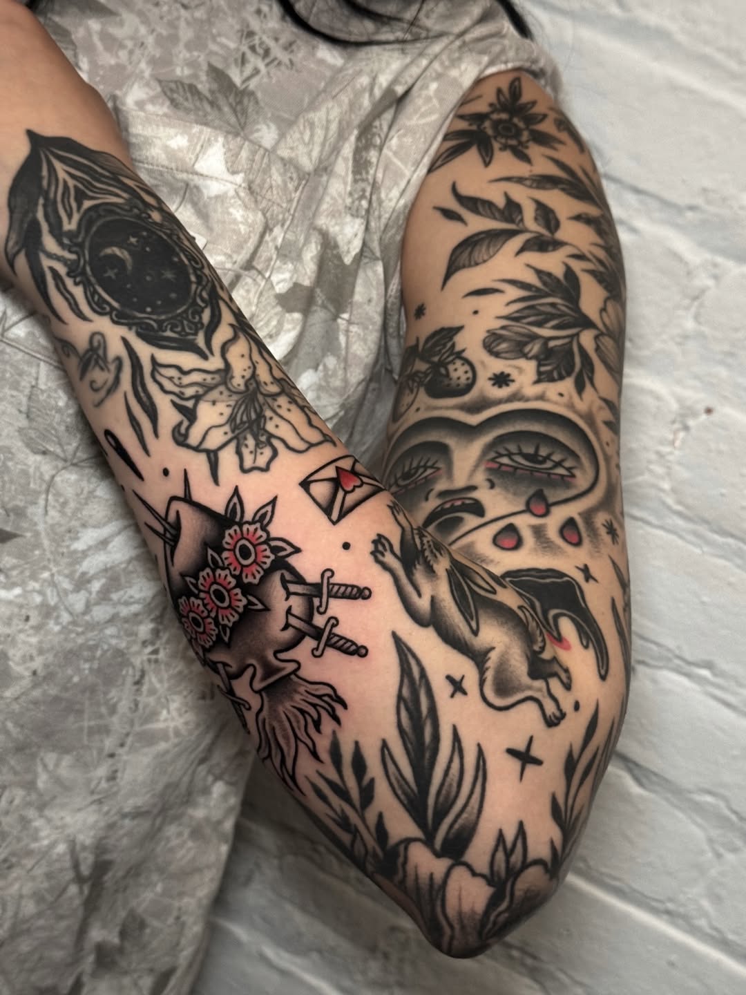 Tattoo by @eb.ink_ โ illustrative, black_and_grey