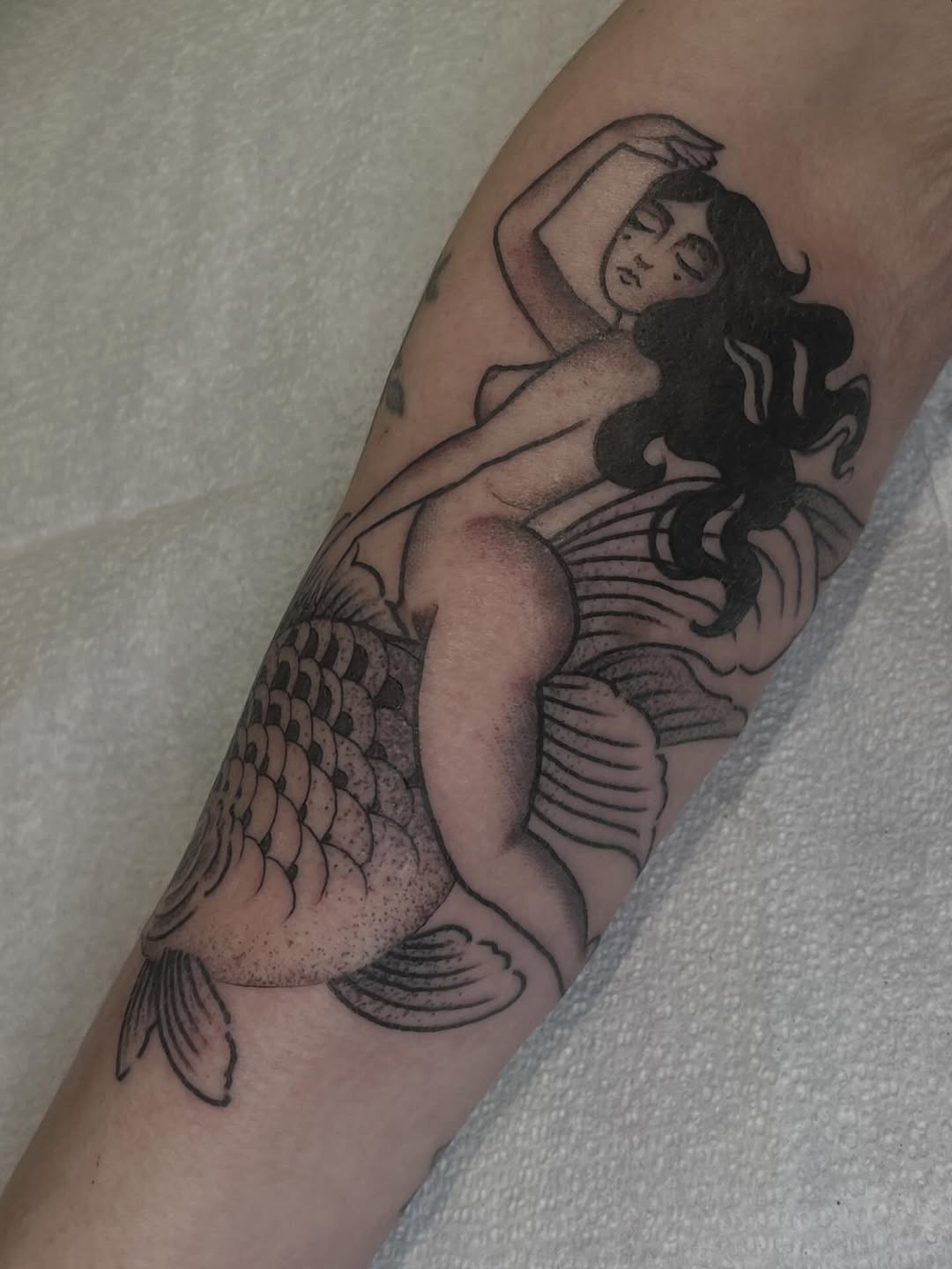 Tattoo by @amandamarietattoo — illustrative, black_and_grey