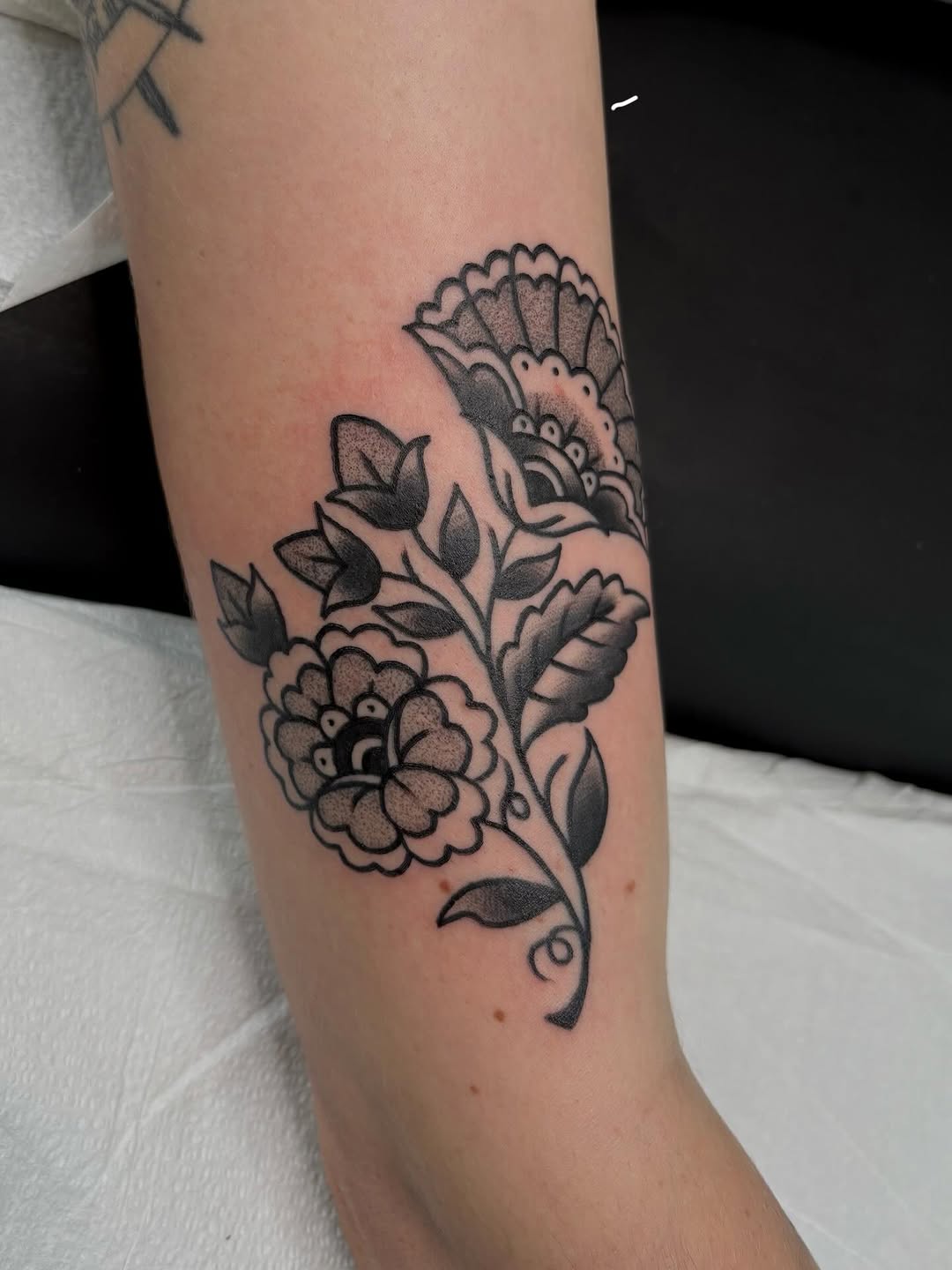 Tattoo by @pembrlily — black_and_grey, chicano